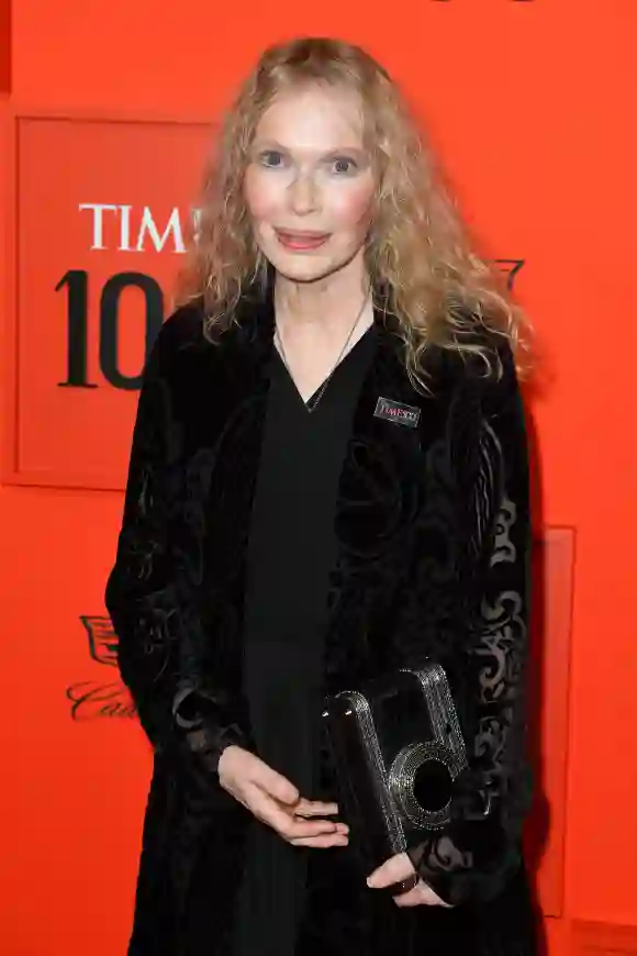 Mia Farrow arrive sur le tapis rouge du gala Time 100 au Lincoln Center à New York le 23 avril 2019.