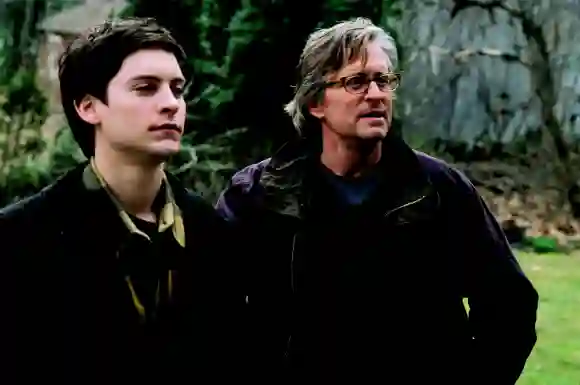 Tobey Maguire et Michael Douglas dans "Wonder Boys" (en anglais)