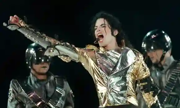 Michael Jackson on stage in Göteborg in 1997