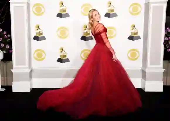 Miley Cyrus Grammys 2018