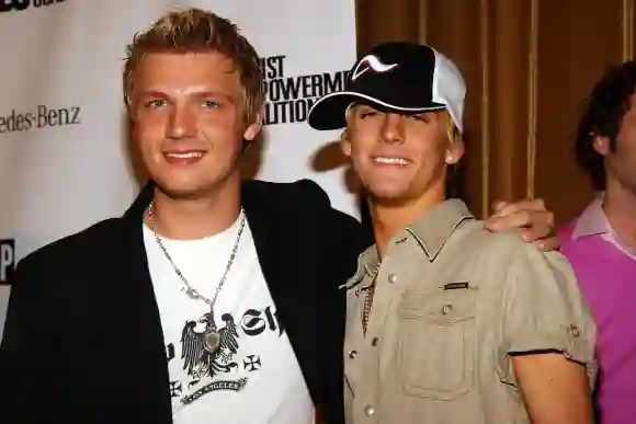 Nick y Aaron Carter († 34)