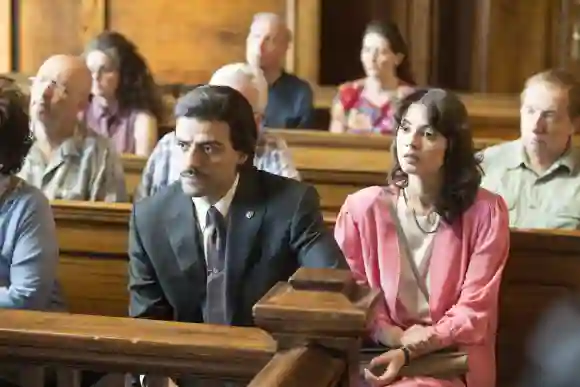 Oscar Isaac and Carla Quevedo in 'Show Me a Hero'
