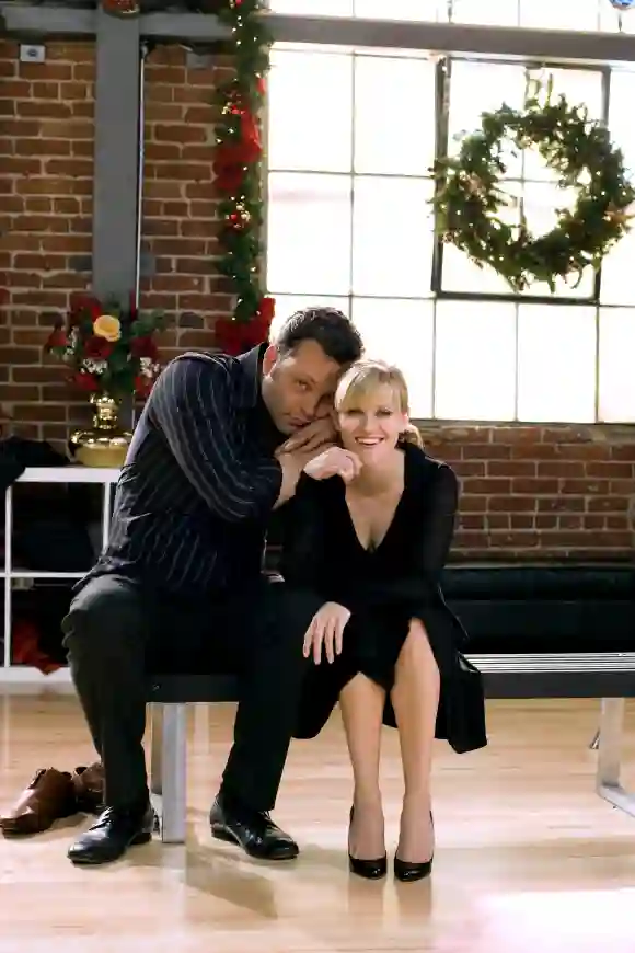 Vince Vaughn y Reese Witherspoon en una imagen promocional de la película 'Four Christmases'
