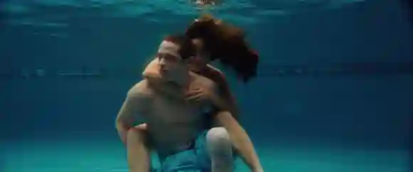 Bodies Bodies Bodies (2022) Bodies Bodies Bodies (2022) Pete Davidson as David Chase Sui Wonders as Emma EDITORIAL USE O