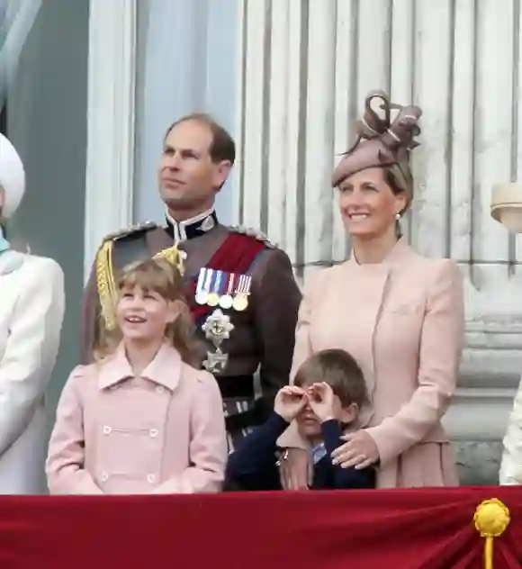 Le prince Edward et la duchesse Sophie avec leurs enfants : Lady Louise Mountbatten-Windsor et James Mountbatten-Windsor