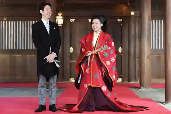 La Princesa Ayako y Kei Mori en su boda en 2018