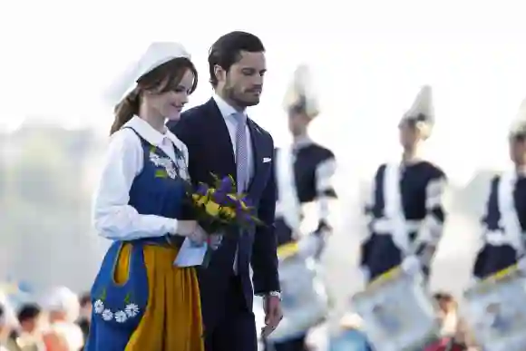 La Princesa Sofia y el Príncipe Carl Philip de Suecia celebrando el Día Nacional de Suecia en 2019