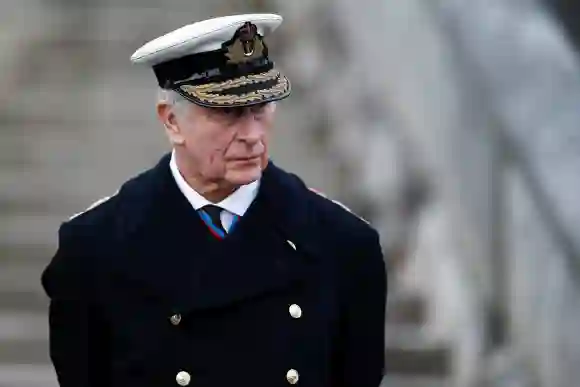 El príncipe Carlos en el Parade Ground el 16 de diciembre de 2021