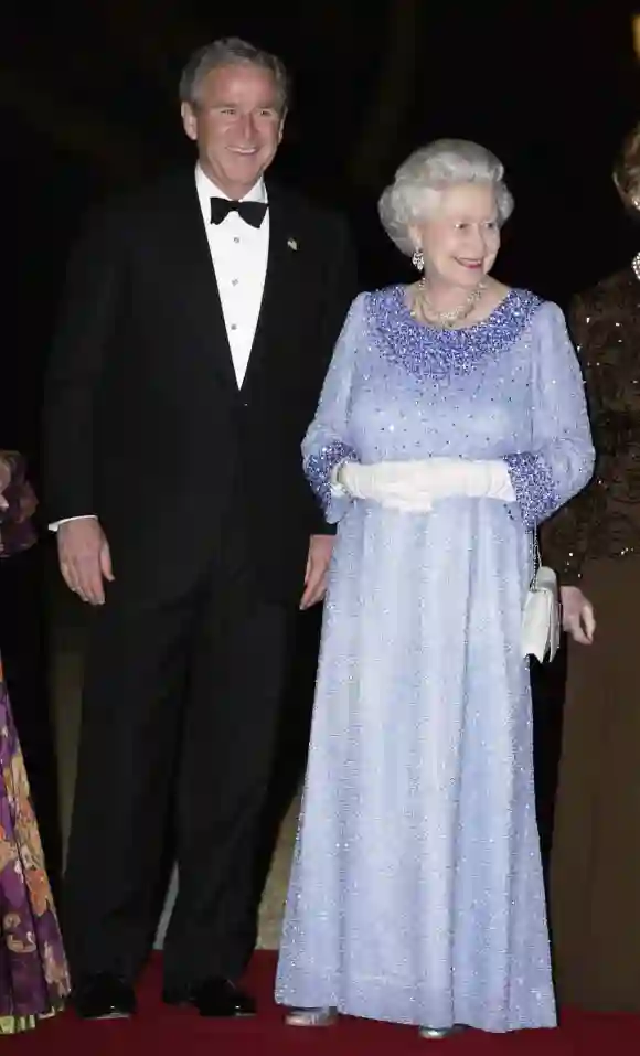 Queen Elizabeth II and George W. Bush in 2003