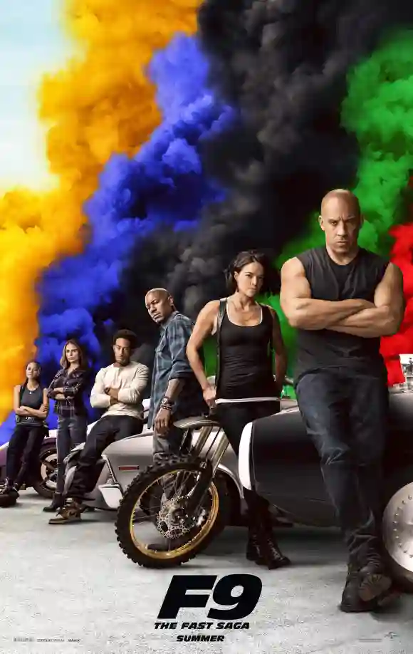 Nathalie Emmanuel, Jordana Brewster, Ludacris, Tyrese Gibson, Michelle Rodriguez y Vin Diesel en un póster de 'Rápidos y furiosos 9'