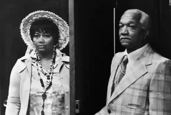 NORMAN...IS THAT YOU?, Pearl Bailey, Redd Foxx, 1976 Courtesy Everett Collection PUBLICATIONxINxGERxSUIxAUTxONLY Copyrig