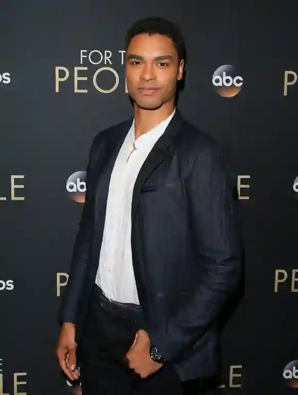 Regé-Jean Page assiste à la première de l'émission 'For The People' sur ABC, le 10 mars 2018.