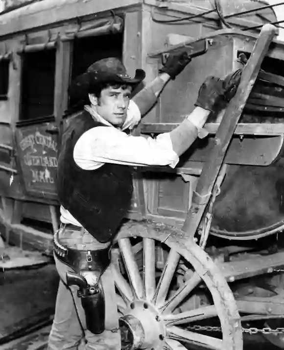 Robert Fuller