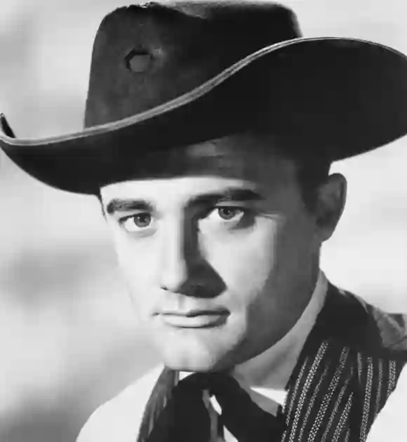 Robert Vaughn