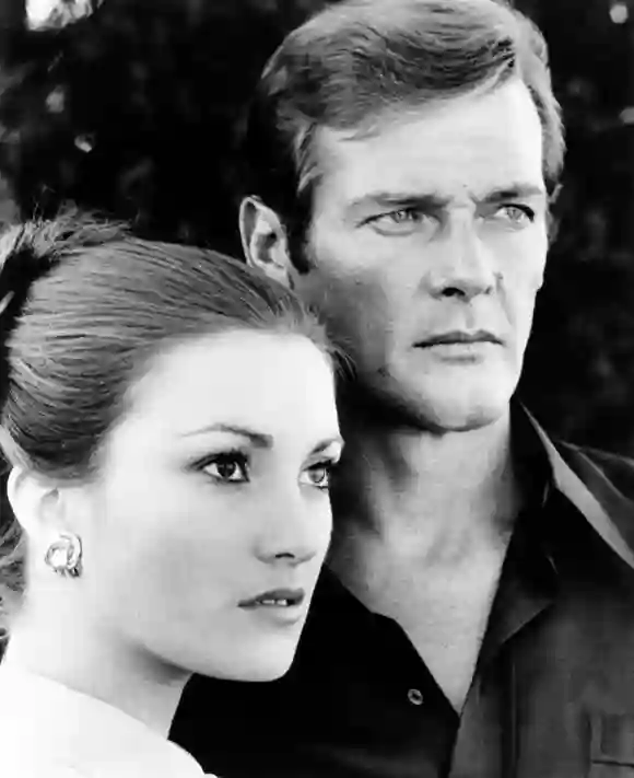 Roger Moore Jane Seymour 1973 'Live And Let Die'