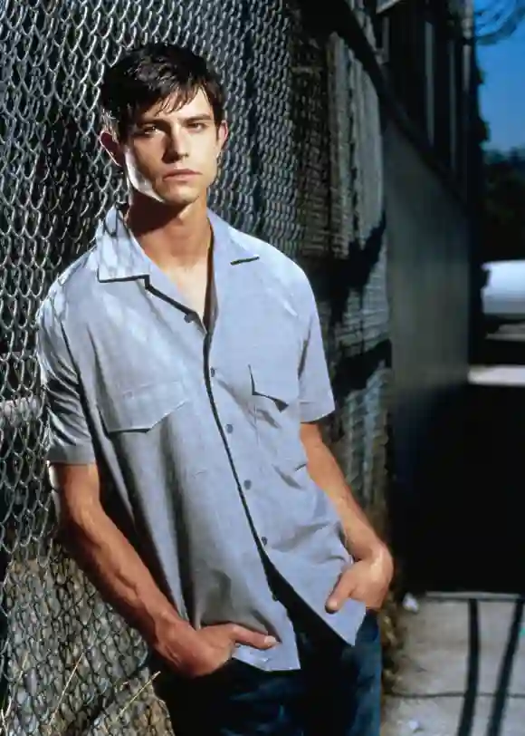 Jason Behr "Max Evans" Roswell