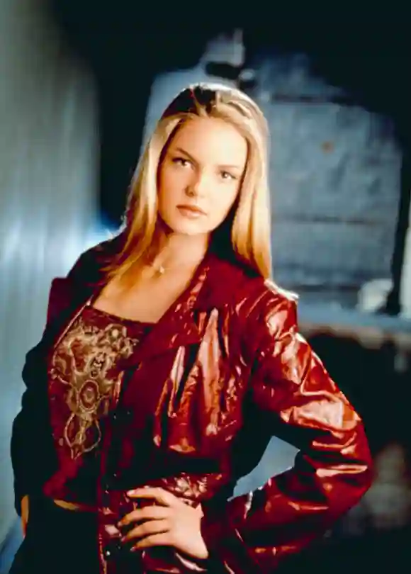 Katherine Heigl played "Isabel Evans" in 'Roswell'