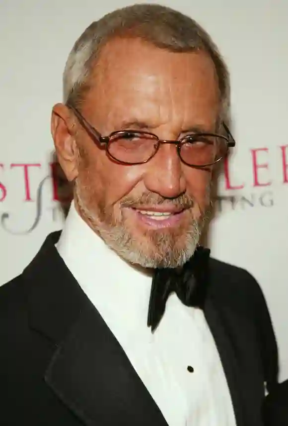 Roy Scheider sadly passed away in 2008