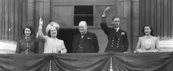 VE Day Princess Elizabeth, Queen Elizabeth, Winston Churchill, King George VI and Princess Margaret