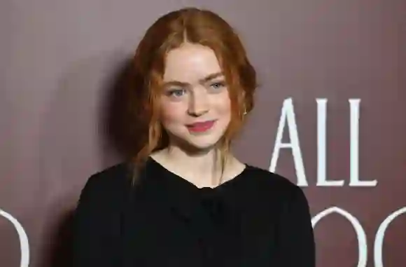 Sadie Sink attends the "All Too Well" premiere on November 12, 2021.