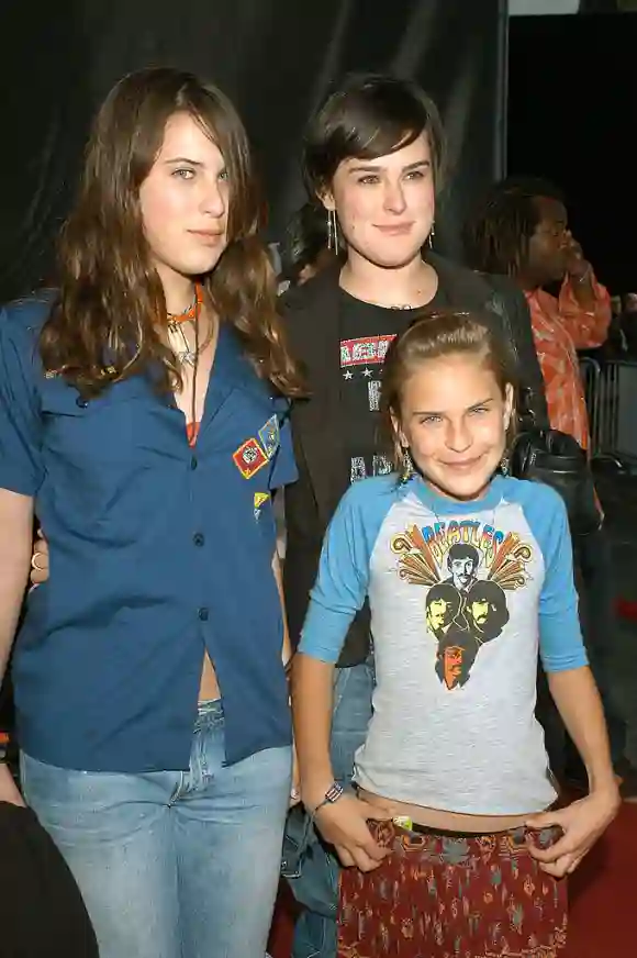 Scout Willis, Rumer Willis and Tallulah Willis in 2005