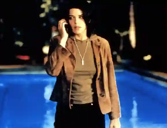 Neve Campbell as "Sidney Prescott" in 'Scream' (2000).
