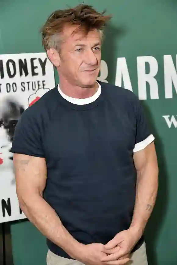 Sean Penn discusses his new book "Bob Honey Who Just Do Stuff: A Novel" at Barnes & Noble Union Square on March 28, 2018