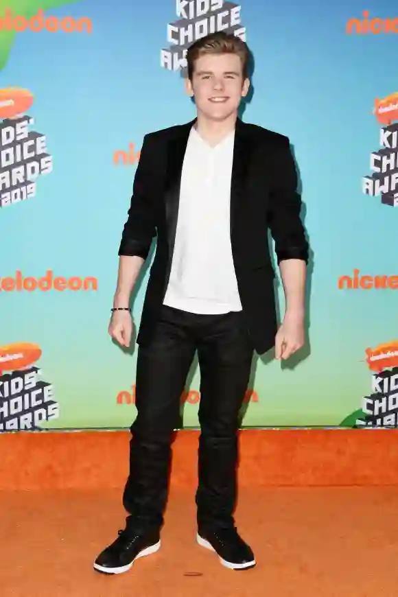 Sean Ryan Fox attends Nickelodeon's 2019 Kids' Choice Awards, March 23, 2019.
