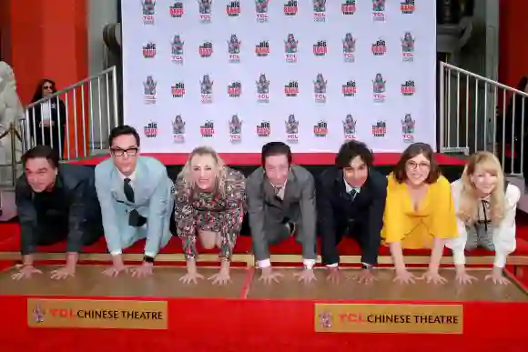 The stars of "The Big Bang Theory" are honored with a memorial in Los Angeles