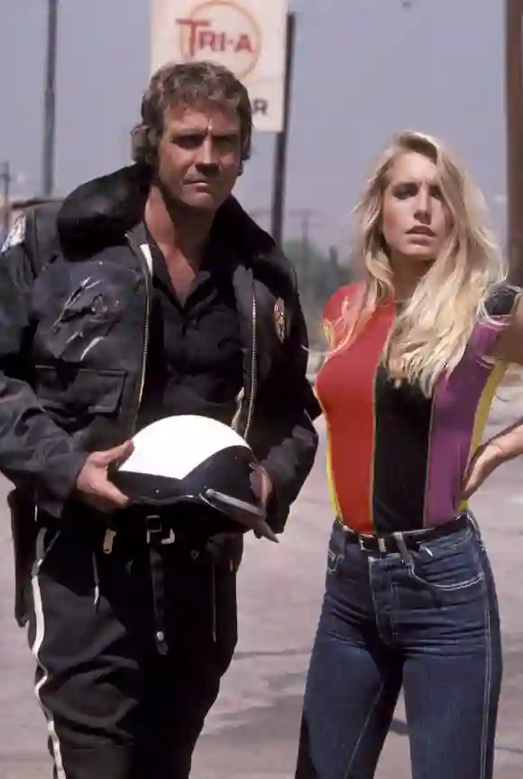 Lee Majors and Heather Thomas in 'The Fall Guy'