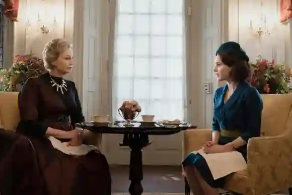 Jane Lynch and Rachel Brosnahan 'The Marvelous Mrs. Maisel' Put That On Your Plate! Season 1 Episode 7