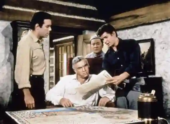 'Bonanza': Pernell Roberts, Lorne Greene, Victor Sen Yung and Michael Landon