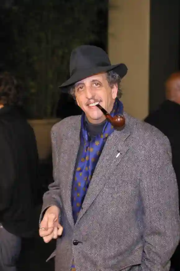 Vincent Schiavelli at the 'Dark Blue' premiere in 2003.