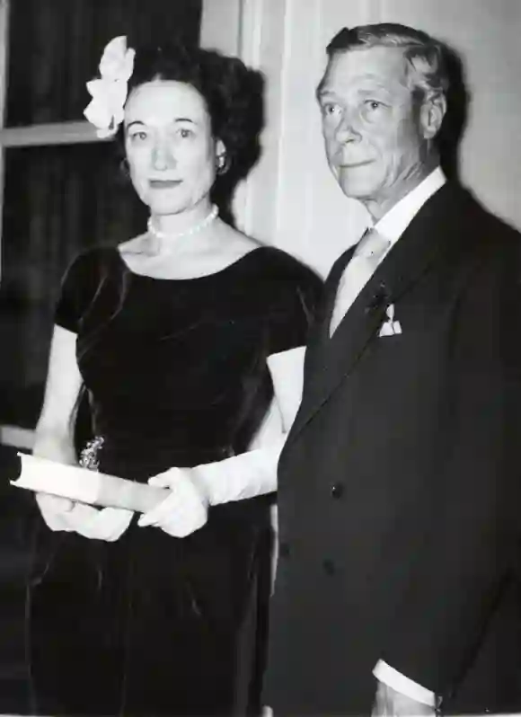 King Edward married the US actress Wallis Simpson