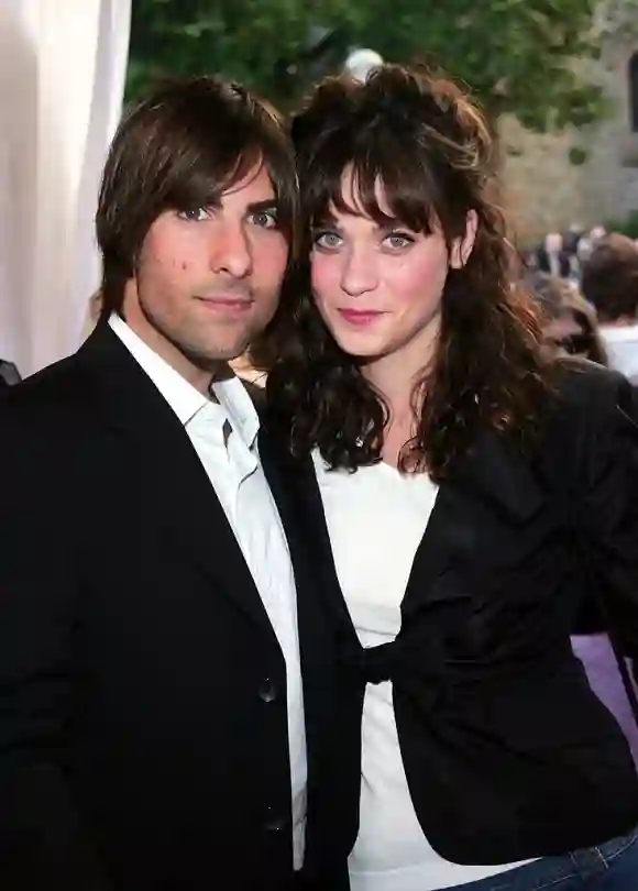 Jason Schwartzman and Zooey Deschanel