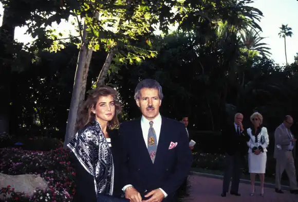 Jean Trebek Shares Touching Memory From Alex Trebek's Final Days new interview 2021 Today widow age Currivan