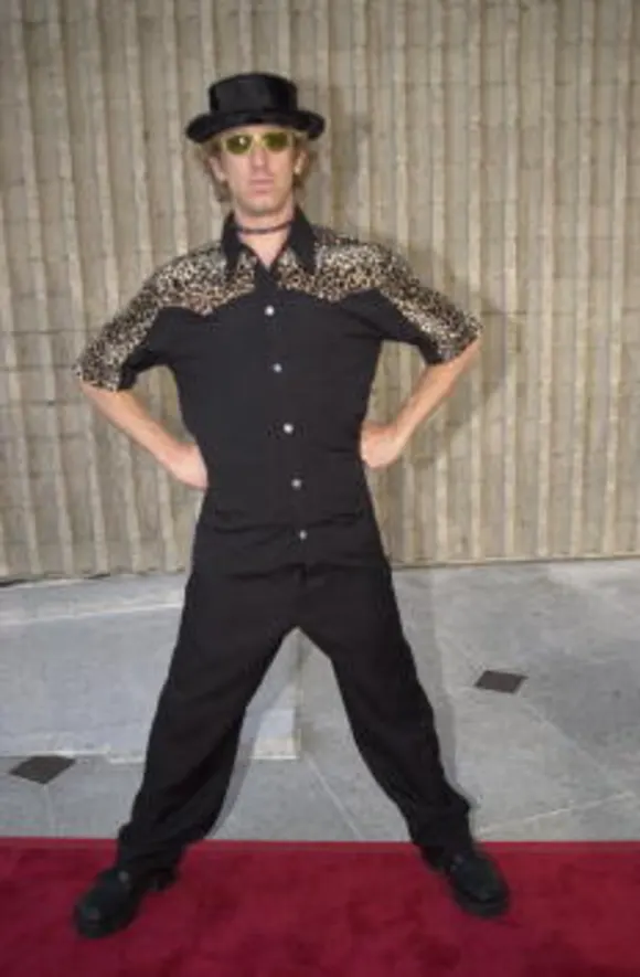 Celebrities attend premiere of "Loser"