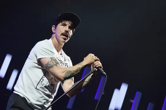 Anthony Kiedis of Red Hot Chili Peppers performs at Madison Square Garden