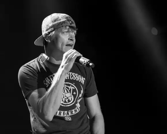 Brad Arnold has died.