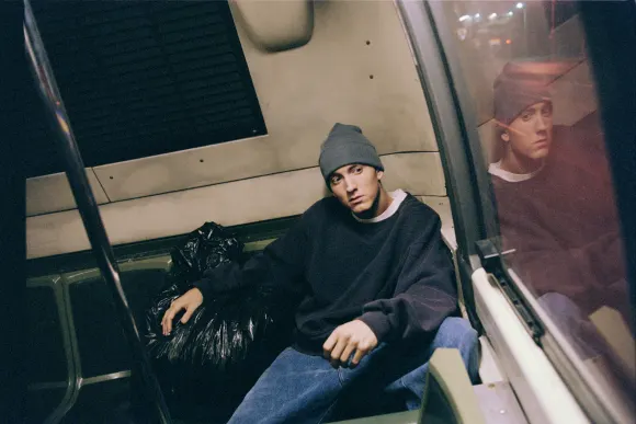Eminem Characters: Jimmy B-Rabbit Smith Film: 8 Mile (USA/DE 2002)