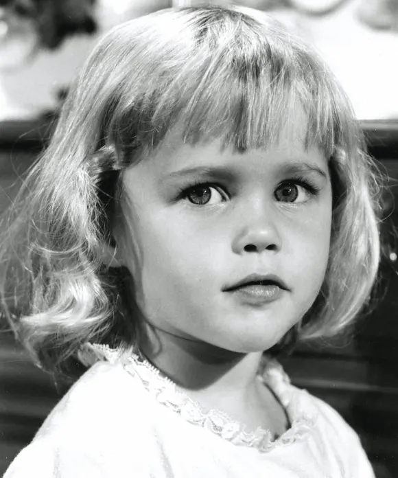 Erin Murphy, Bewitched (1967) ABC / Cinema Publishers Collection File Reference 33962-085THA Hollywood CA USA PUBLICATIO