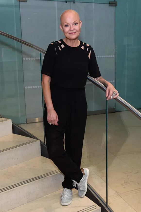 Presentación del libro "Retrato positivo" con rostros cambiantes - Photocall