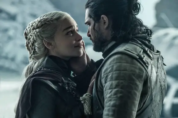 Emilia Clarke, Kit Harington, Game of Thrones Season 8 (2019) Episode 6