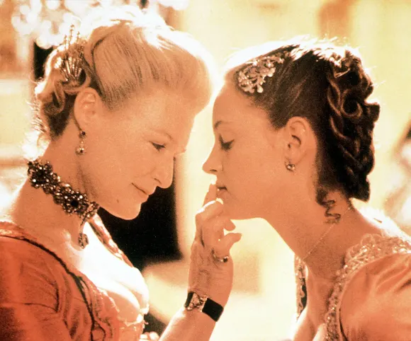 Glenn Close and Uma Thurman 'Dangerous Liaisons' 1988