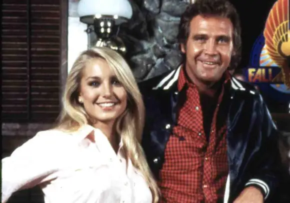 '80s stars Heather Thomas and Lee Majors.