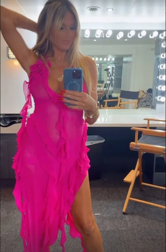 heidi klum hot sexy nipples transparent boobs