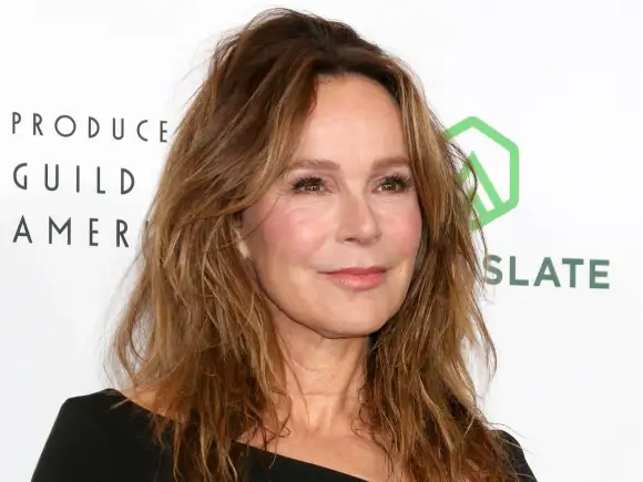 Jennifer Grey will appear in the sequel to the popular movie "Dirty Dancing."