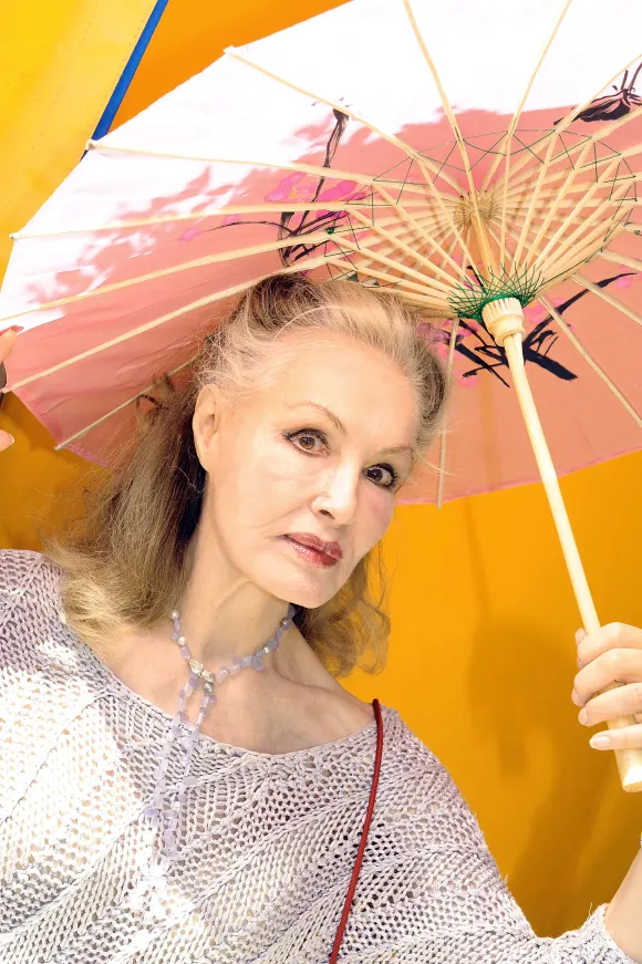 Julie Newmar poses during the 2008 DPA Garden Party