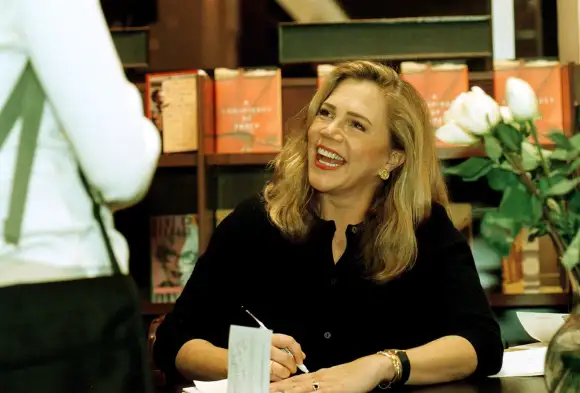 Kathleen Turner
