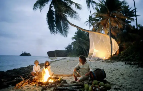 Glenn Kohan, Elva Josephson & Leo Mckern Characters: Young Richard,Young Emmeline & Paddy Button Film: The Blue Lagoon (